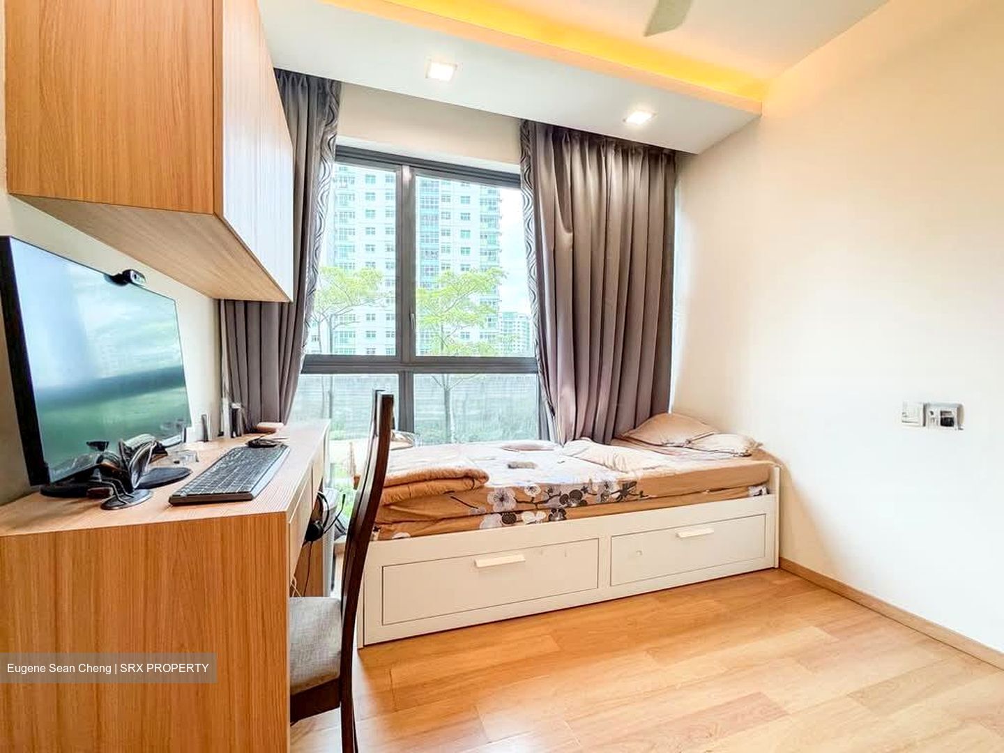 Prive (D19), Condominium #565699501